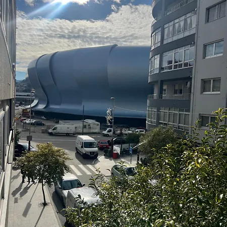 Privada En Vigo, Cerca Del Parque Castrelos, A 5min De La Playa, Compartido منزل للإقامة فيجو